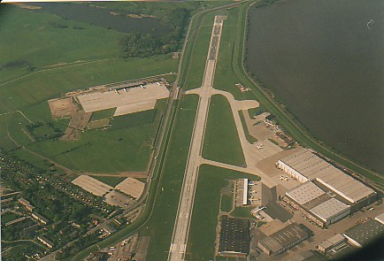 Aerial View of Runway.jpg (45159 bytes)