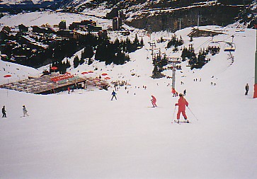 Ski Slope Patio2.jpg (37960 bytes)