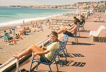 Charly at Nice.jpg (48928 bytes)