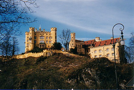 Castle - Hohenschwangau.jpg (65237 bytes)