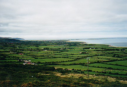 Ireland Countryside.jpg (48286 bytes)