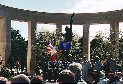 Honor Guard on Stage.jpg (66317 bytes)