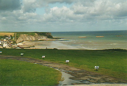 Normandy Coast.jpg (42145 bytes)