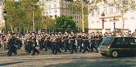 Marching Band.jpg (65515 bytes)