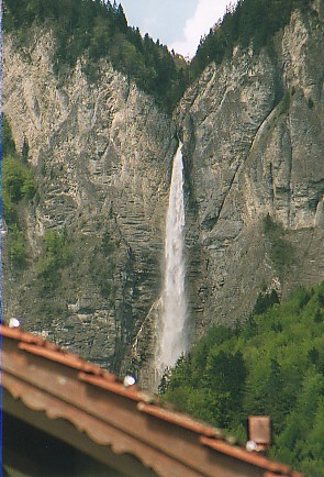 View of Waterfall from Room.jpg (59061 bytes)